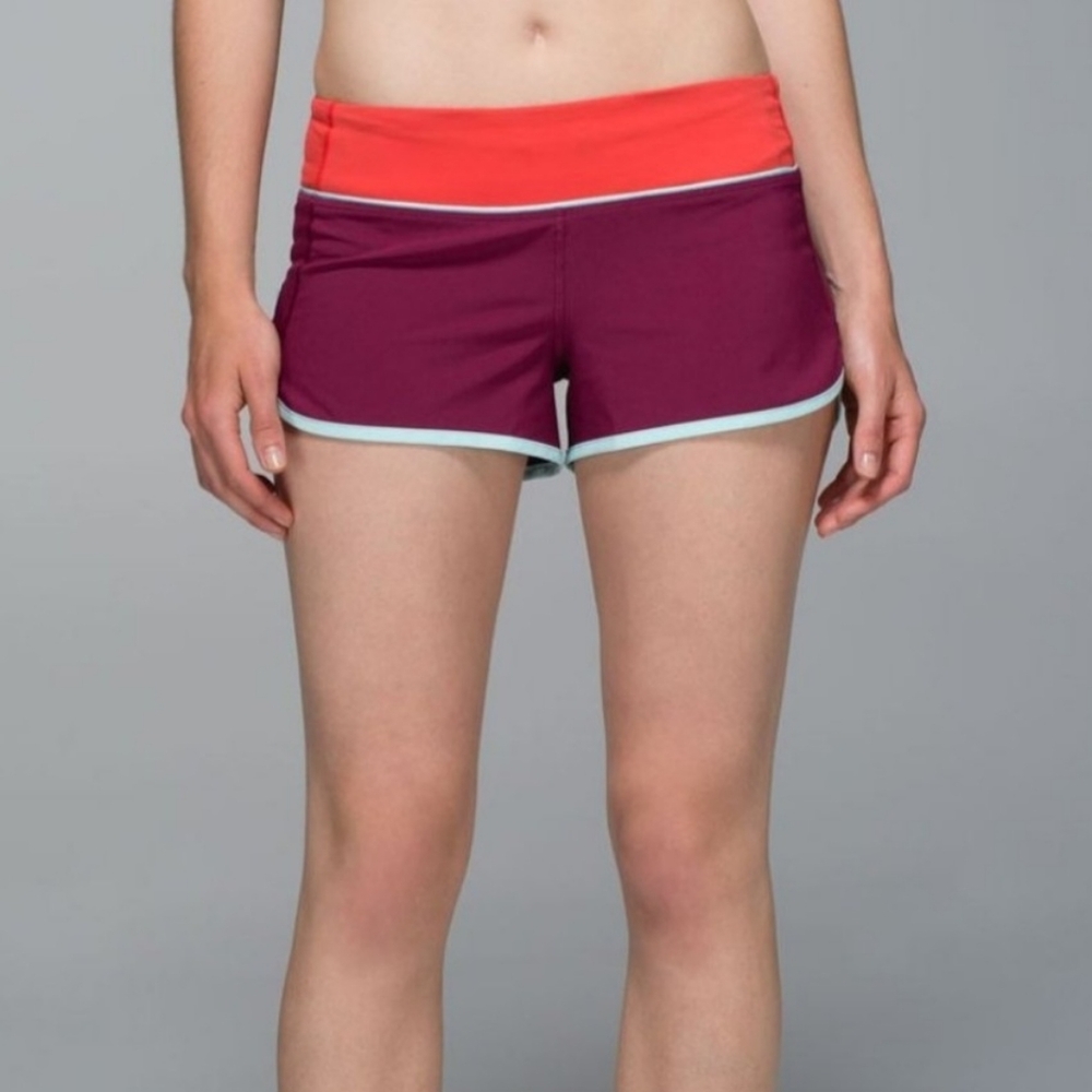 Lululemon Run: Speed Short *4-way stretch